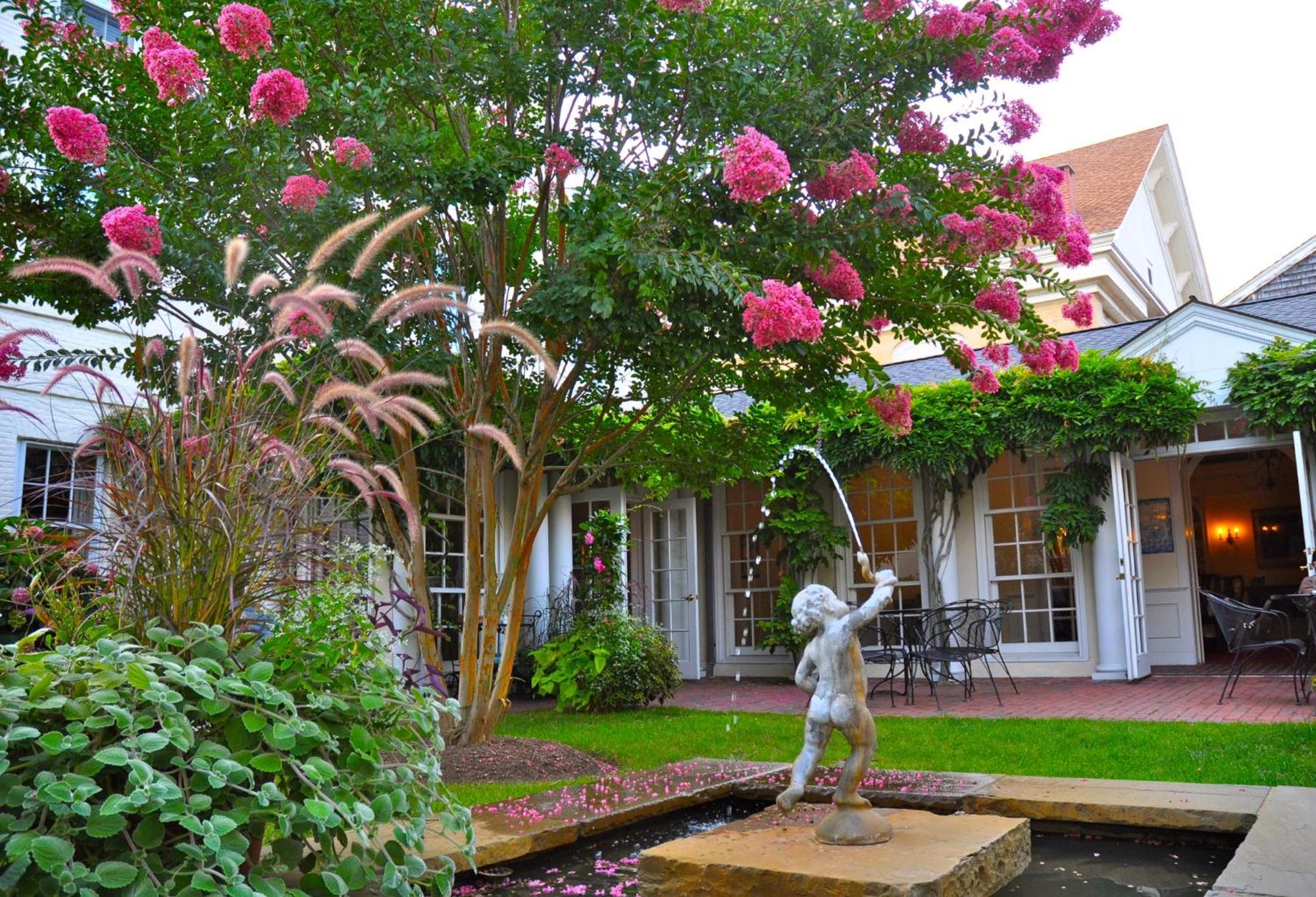 Francis Malbone House Bed & Breakfast Newport Kulesi Dış mekan fotoğraf
